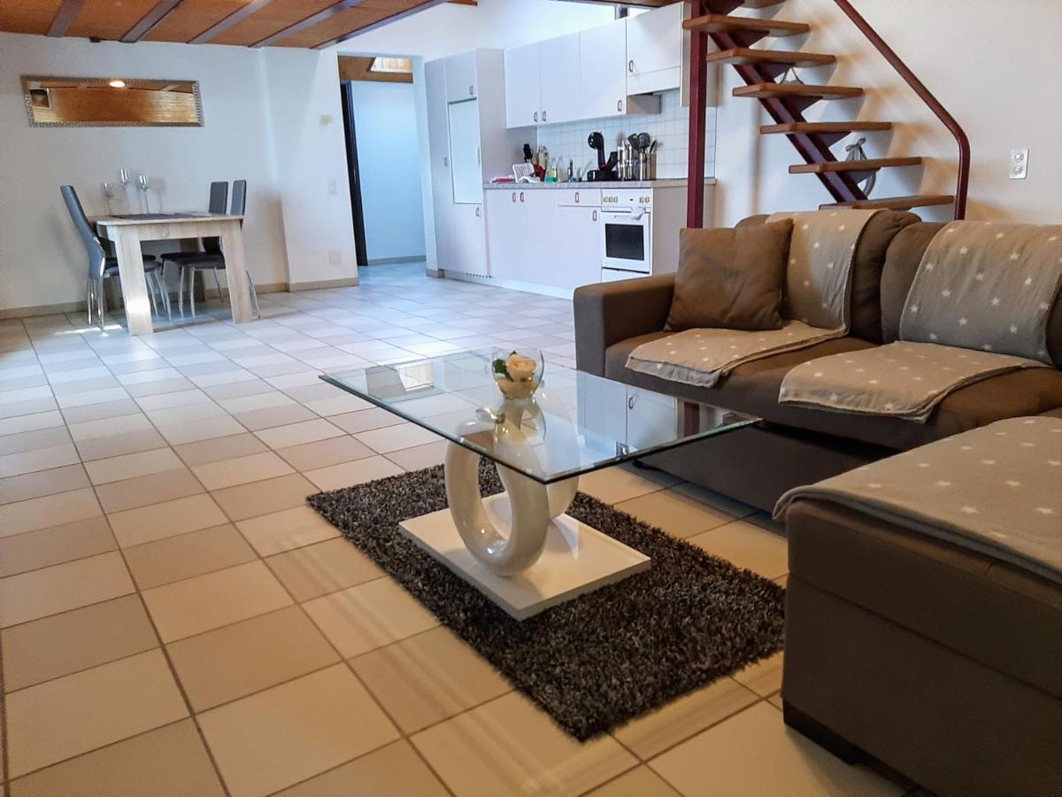 Holidays Homes Il Folletto Quartino Екстер'єр фото