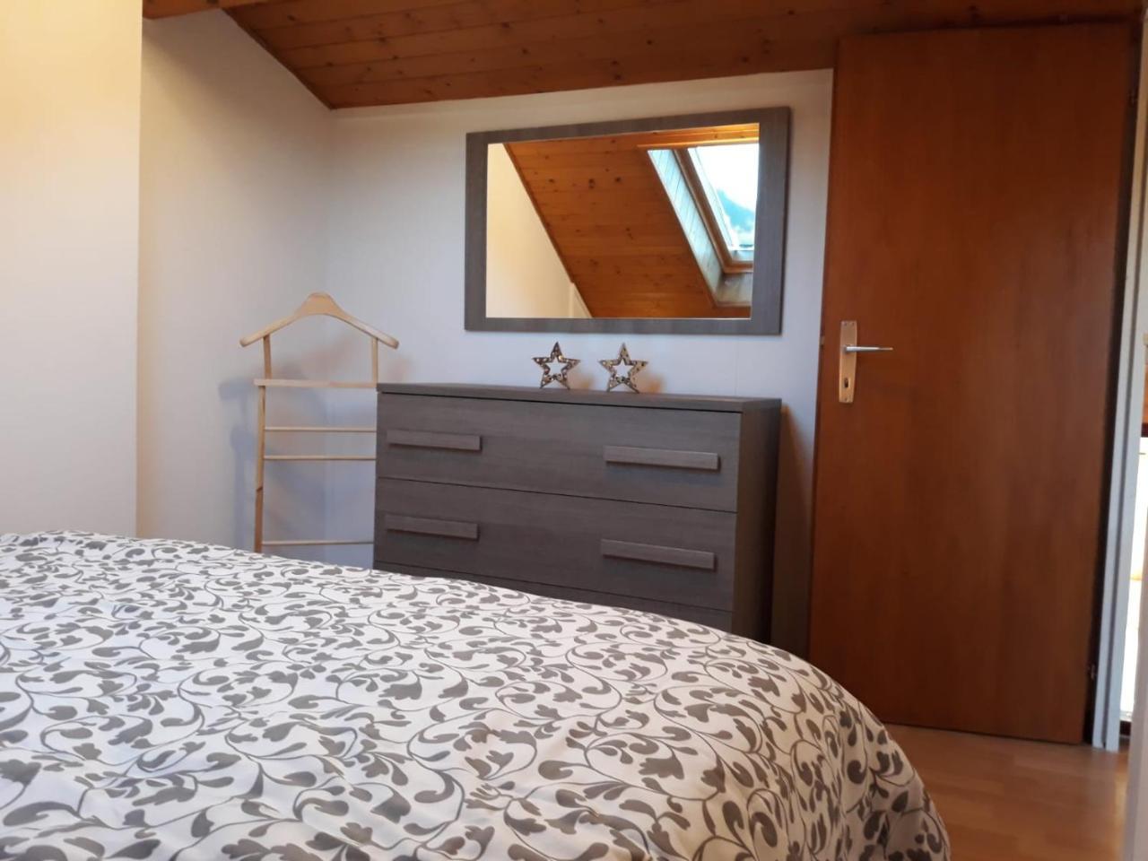 Holidays Homes Il Folletto Quartino Екстер'єр фото