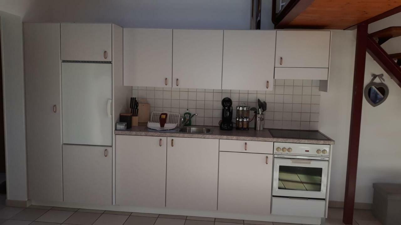 Holidays Homes Il Folletto Quartino Екстер'єр фото
