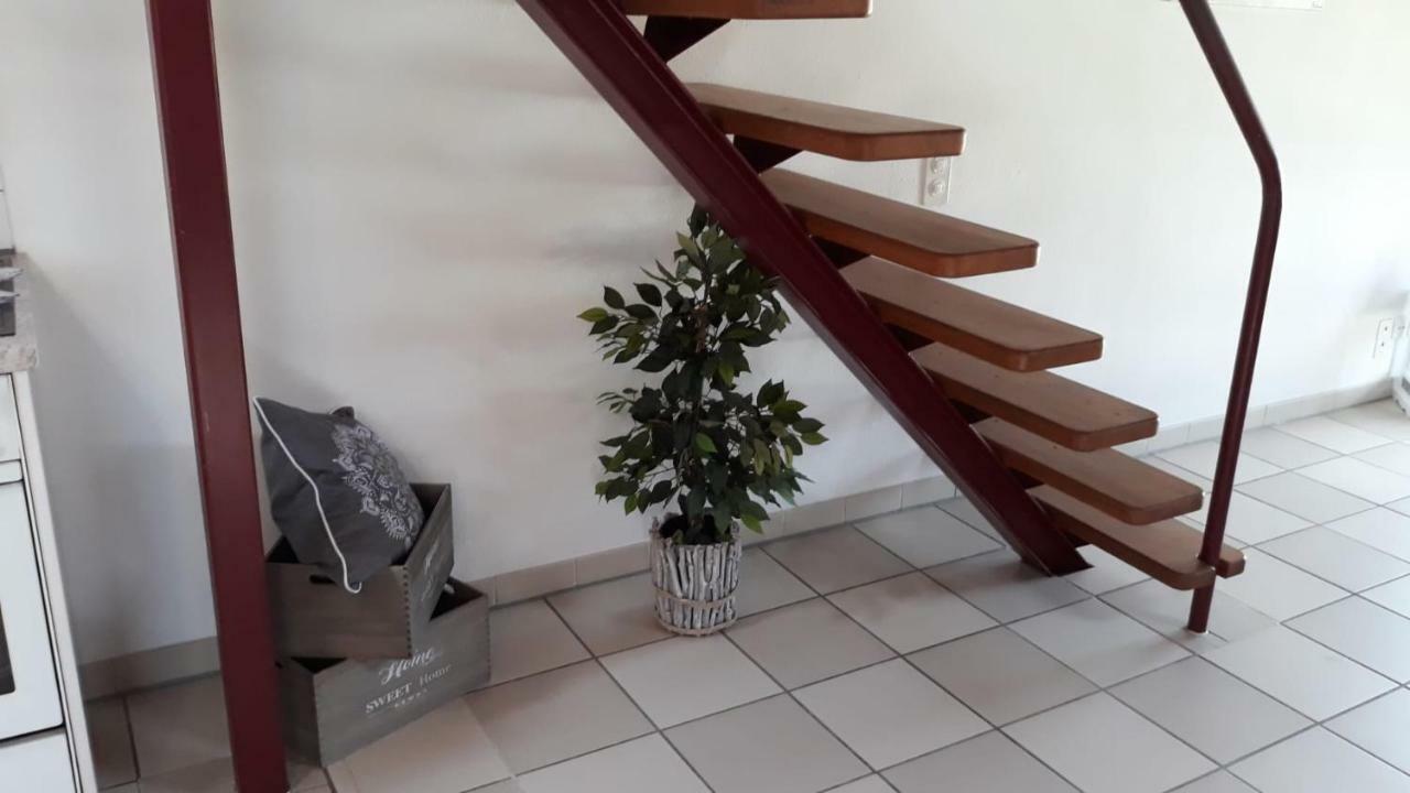 Holidays Homes Il Folletto Quartino Екстер'єр фото