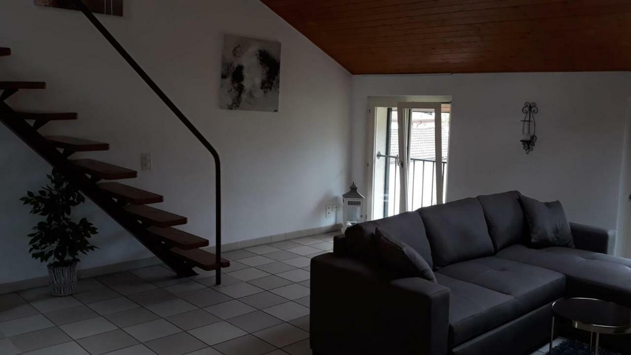 Holidays Homes Il Folletto Quartino Екстер'єр фото